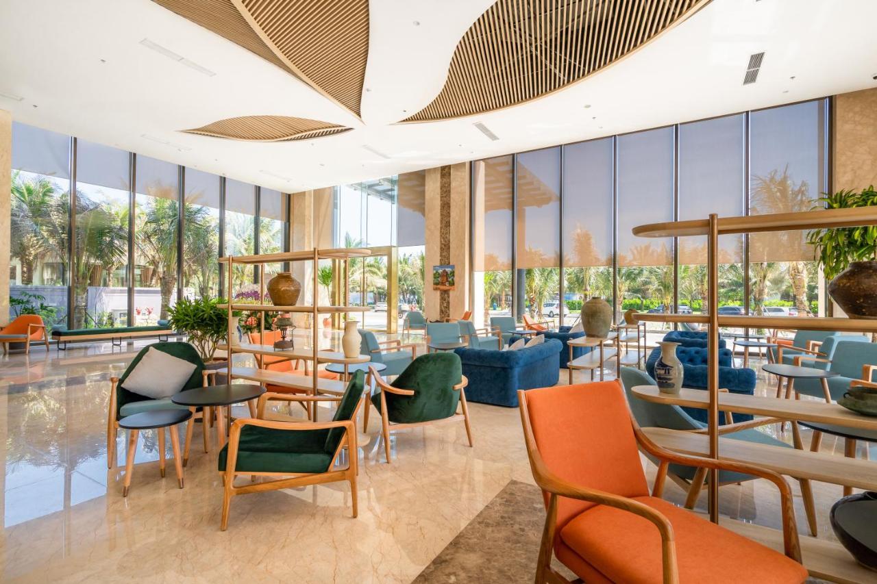 Sala Grand Tuyhoa Hotel Tuy Hòa Buitenkant foto