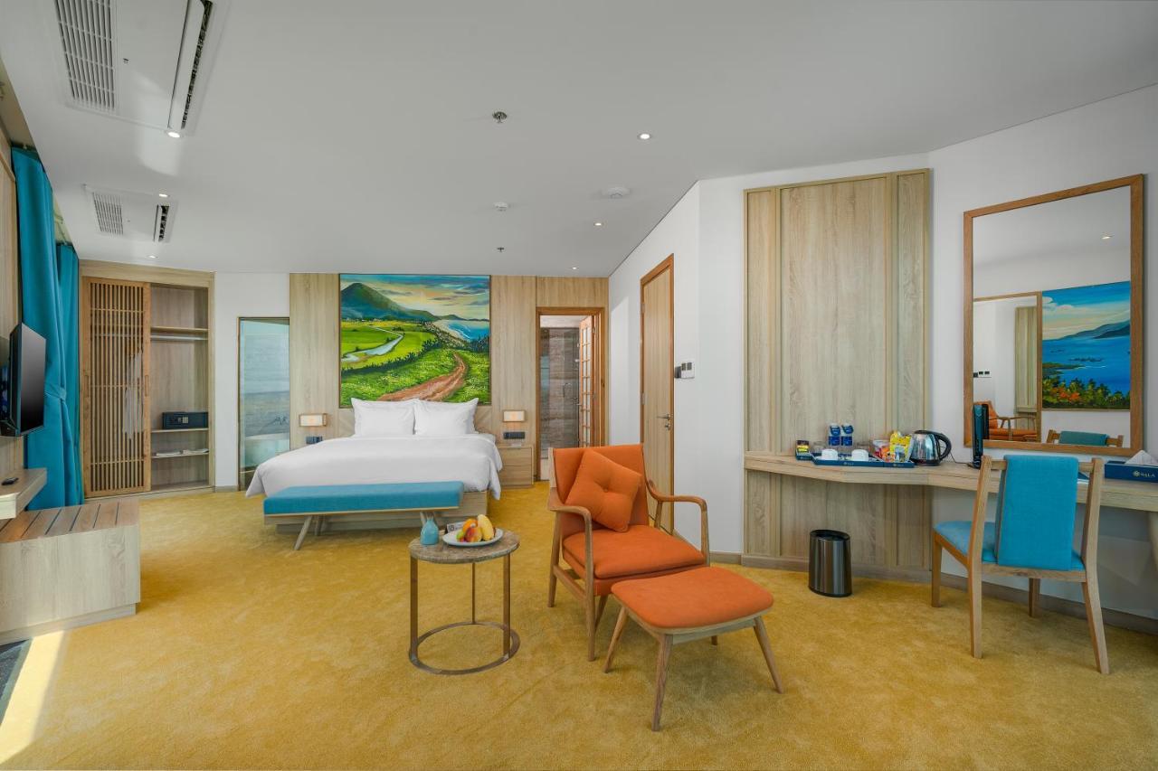 Sala Grand Tuyhoa Hotel Tuy Hòa Buitenkant foto